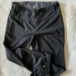 Athleta Reversible capris tights